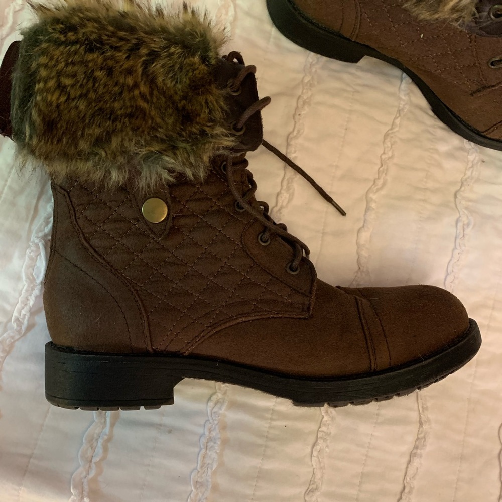 Brown fur combat boots